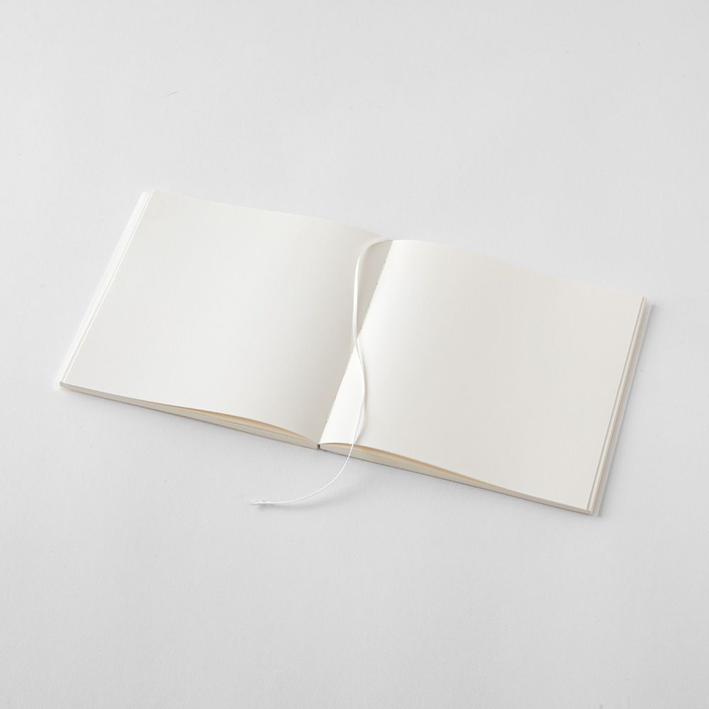 MIDORI - MD Notebook Cotton - 176 Pages - Plain Pages - Square (14.6 × 14.6cm)