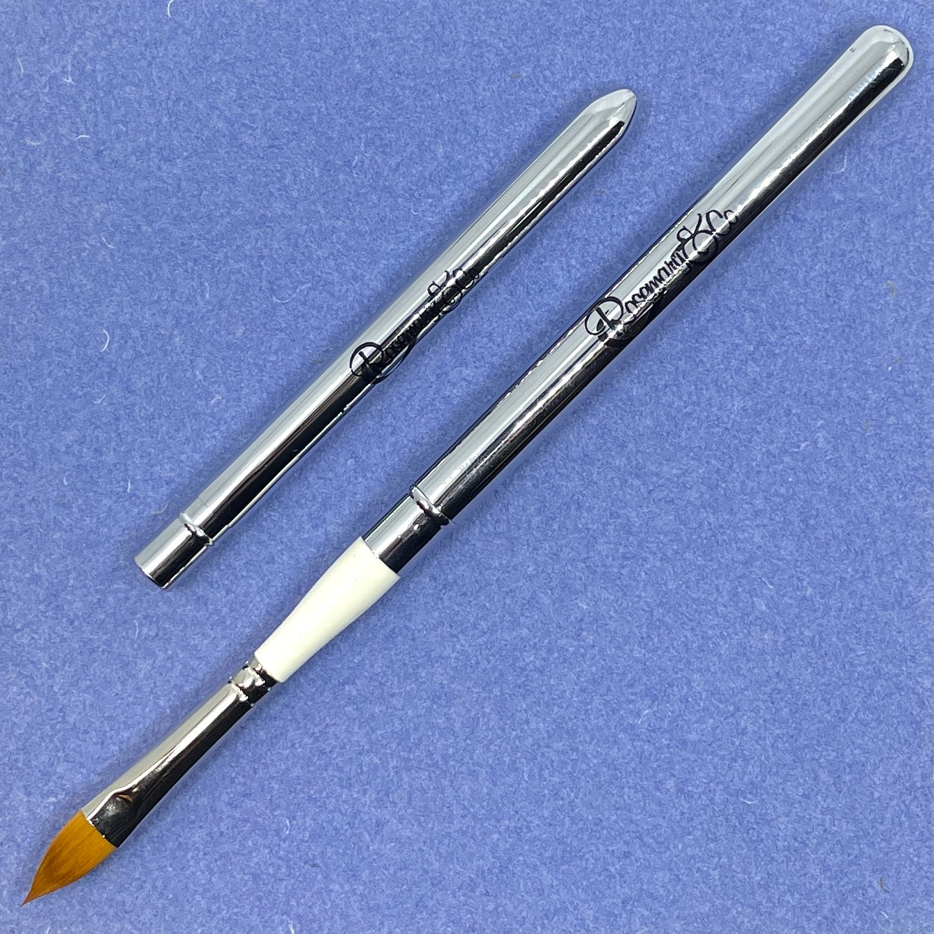 ROSEMARY & CO Reversible Pocket Travel Brush - R17 - Golden Synthetic - Pointed - Cat's Tongue (9 x 19mm)