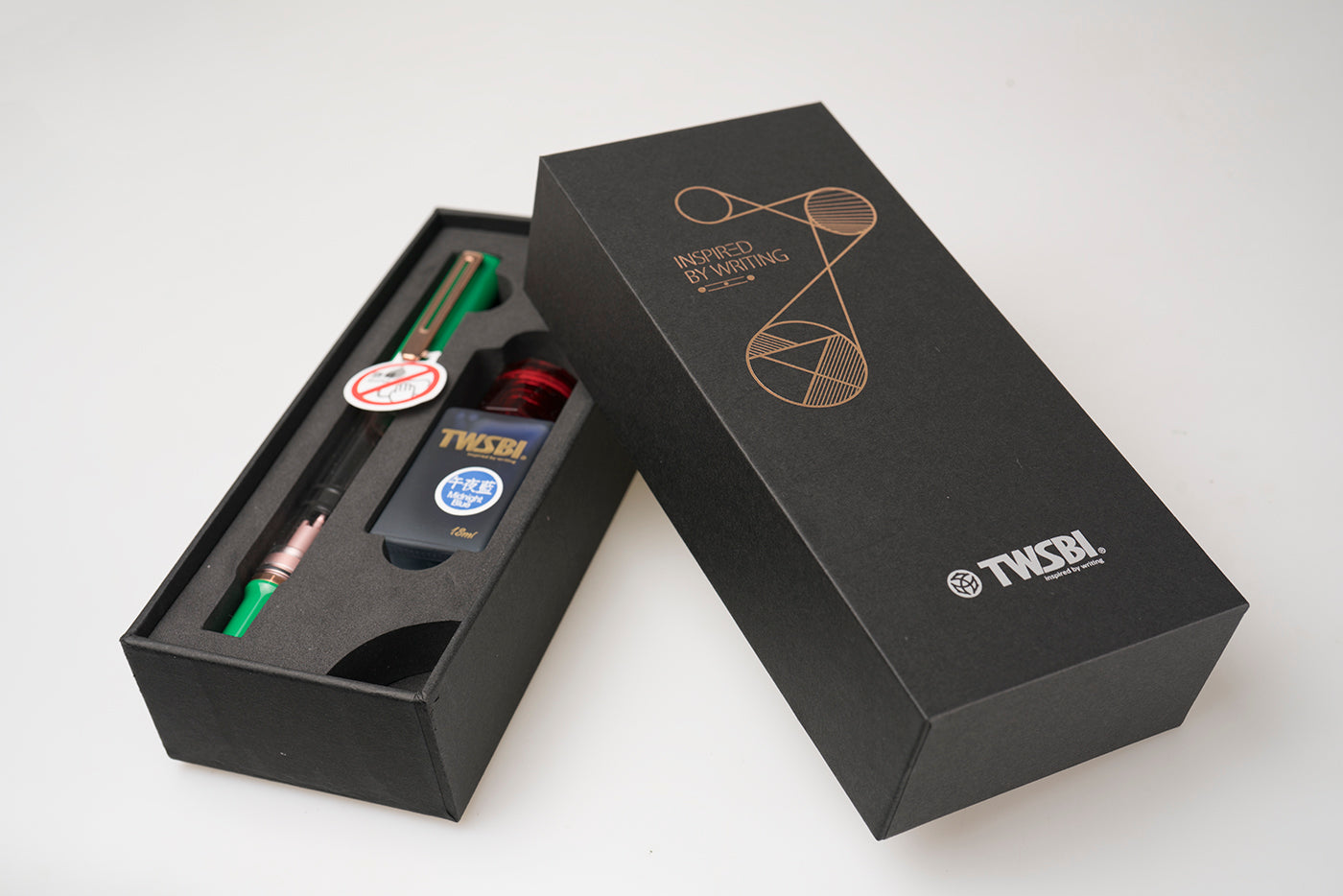 TWSBI Eco-T Fountain Pen - Royal Jade/Rose Gold Gift Set with Midnight Blue Ink - 1.1mm Italic (Stub) Nib